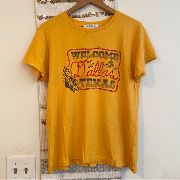 DAYDREAMER NWT Welcome to Dallas Texas Graphic Tee - Picture 2 of 5